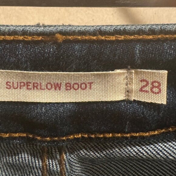 LEVI STRAUSS & CO SUPER LOW BOOTCUT JEANS - Picture 2 of 6